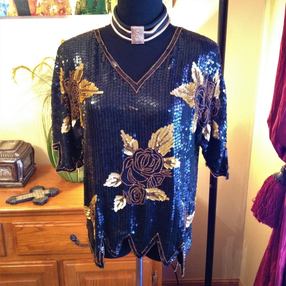 Vintage ROYAL FEELINGS Black &Gold Sequin top - Picture 8 of 13